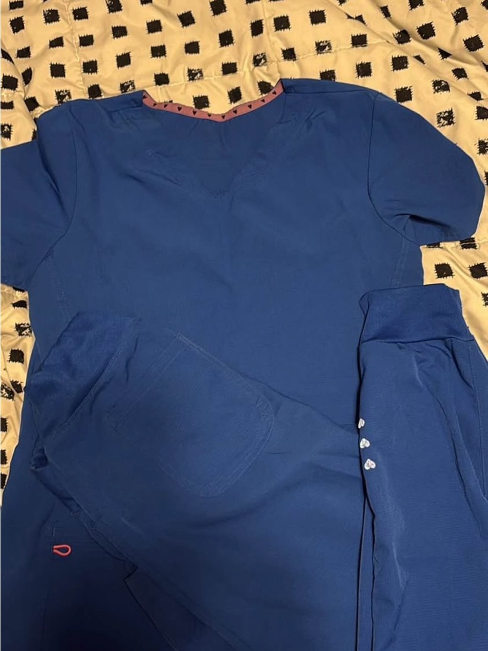 Heart and soul scrub Set lot  royal blue and maroon size small